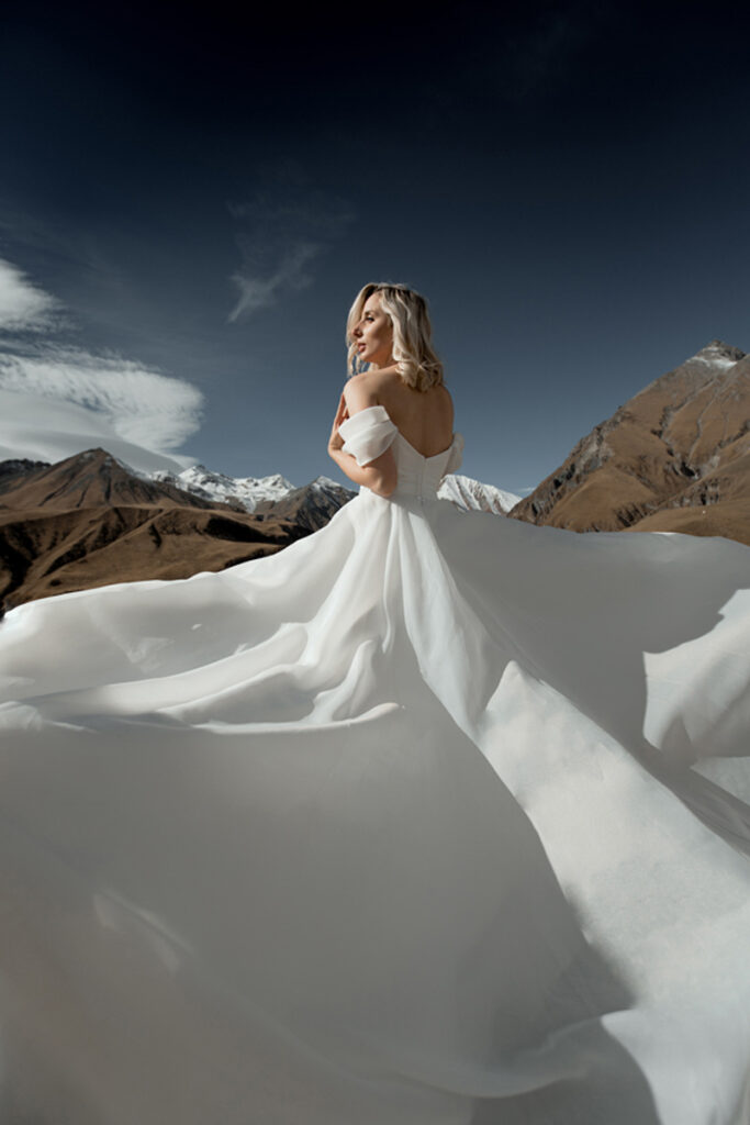 Свадебная сьемка в горах в Грузии