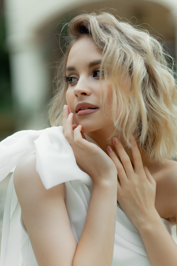 Свадебная фотография в Минске, невеста, пара красивая, красивое свадебное платье, усвадьба для свадьбы Фотограф Егор Ганевич Минск