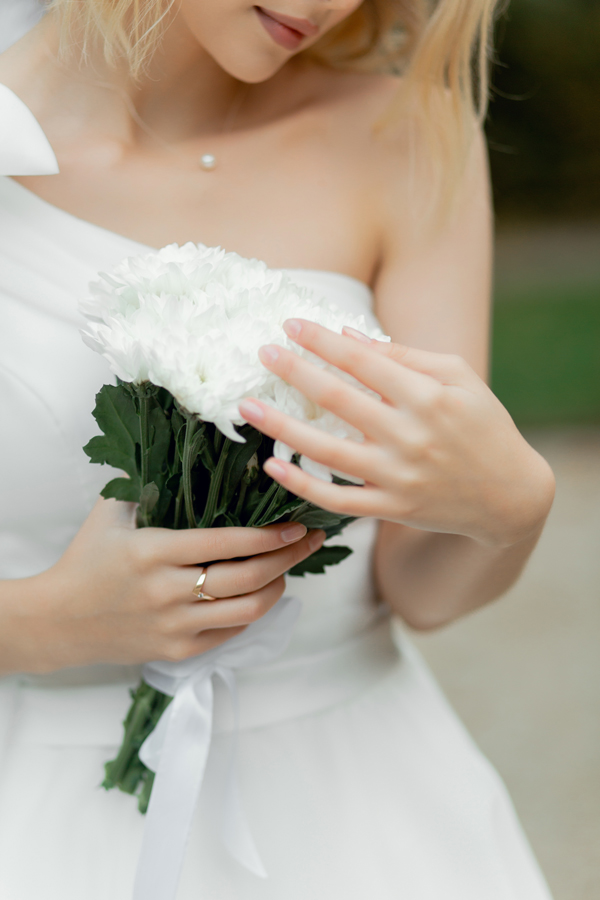 Свадебная фотография в Минске, невеста, пара красивая, красивое свадебное платье, усвадьба для свадьбы Фотограф Егор Ганевич Минск