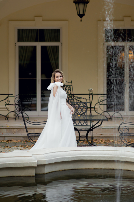 Свадебная фотография в Минске, невеста, пара красивая, красивое свадебное платье, усвадьба для свадьбы