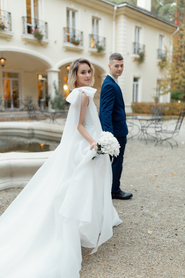 Свадебная фотография в Минске, невеста, пара красивая, красивое свадебное платье, усвадьба для свадьбы Фотограф Егор Ганевич Минск